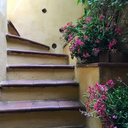 Casa Varo